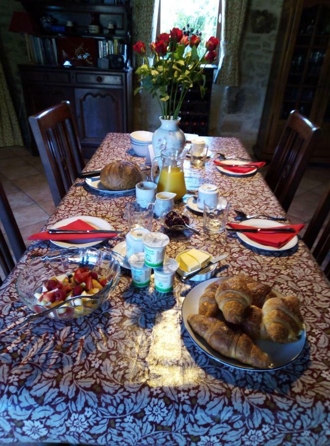 Le Beauregard Bed & Breakfast Rânes Екстериор снимка